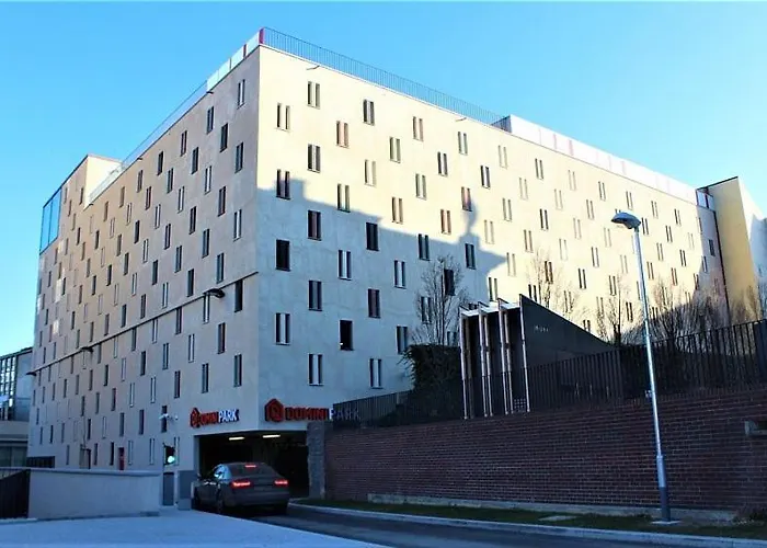 Mitte Apartman *